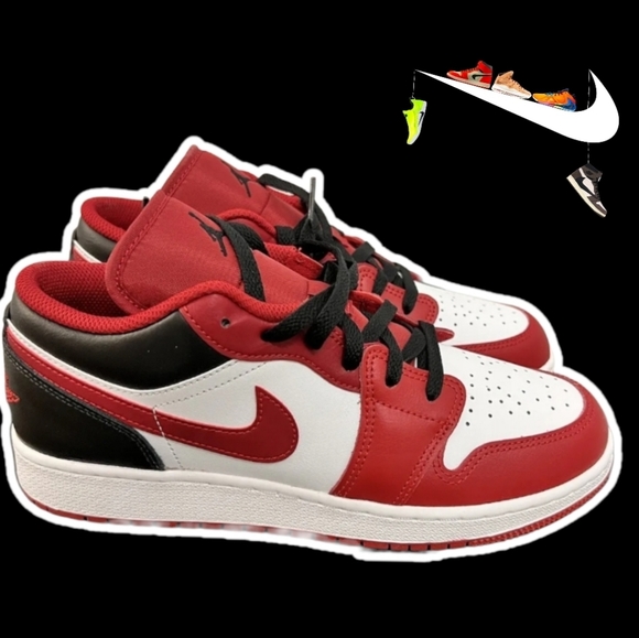 nike air jordan low chicago